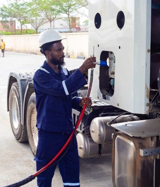 who-we-are-section-img who-we-are-section-img